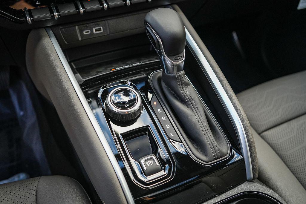 new 2026 Chevrolet Colorado car, priced at $53,585