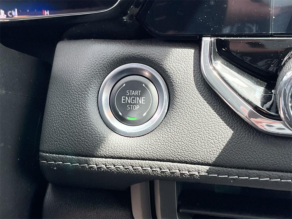 new 2025 Chevrolet Colorado car, priced at $35,928