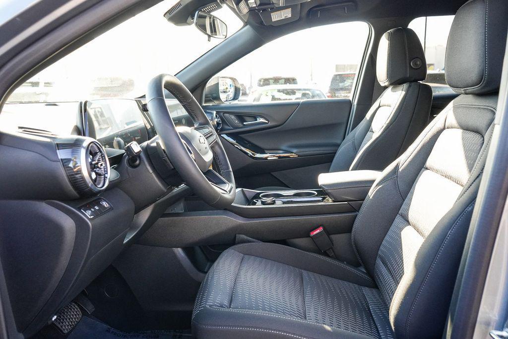new 2026 Chevrolet Equinox car, priced at $29,985