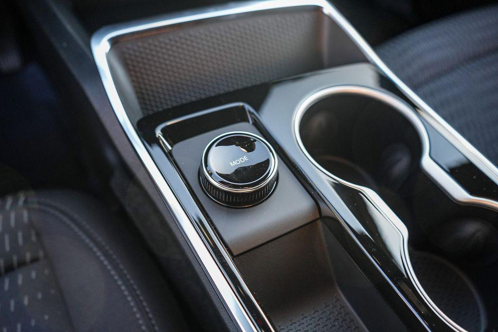 new 2026 Chevrolet Equinox car, priced at $29,985