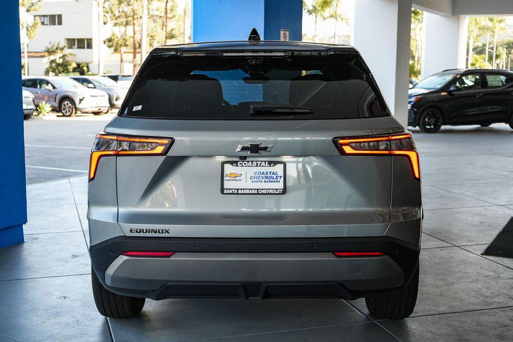 new 2026 Chevrolet Equinox car, priced at $33,885