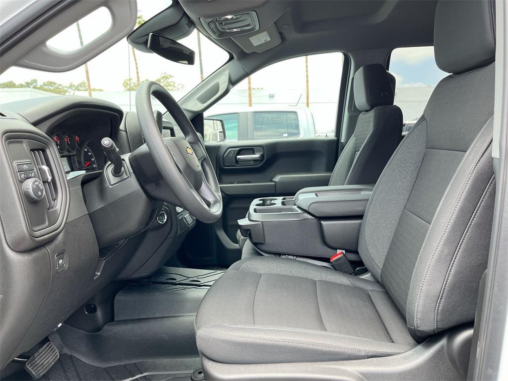 new 2025 Chevrolet Silverado 1500 car, priced at $38,321