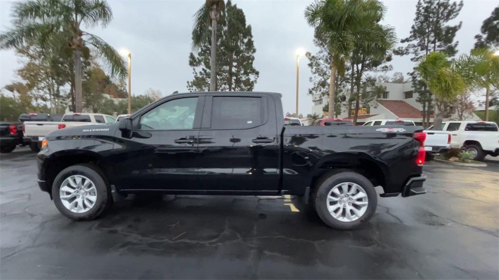 new 2025 Chevrolet Silverado 1500 car, priced at $42,169