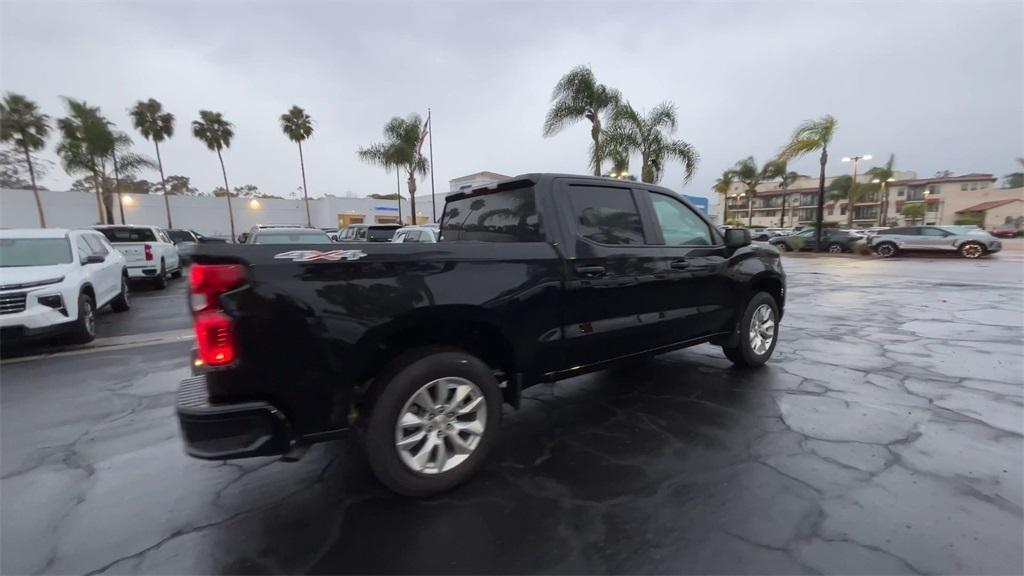 new 2025 Chevrolet Silverado 1500 car, priced at $42,169