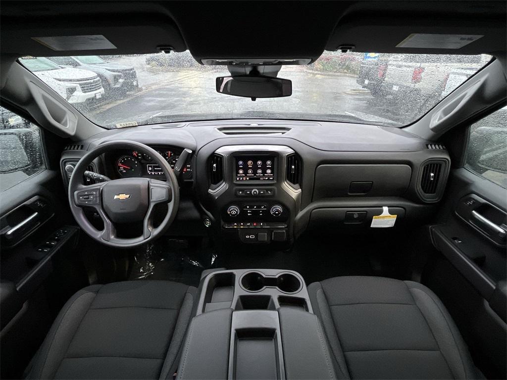 new 2025 Chevrolet Silverado 1500 car, priced at $42,169