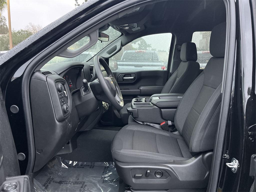 new 2025 Chevrolet Silverado 1500 car, priced at $42,169