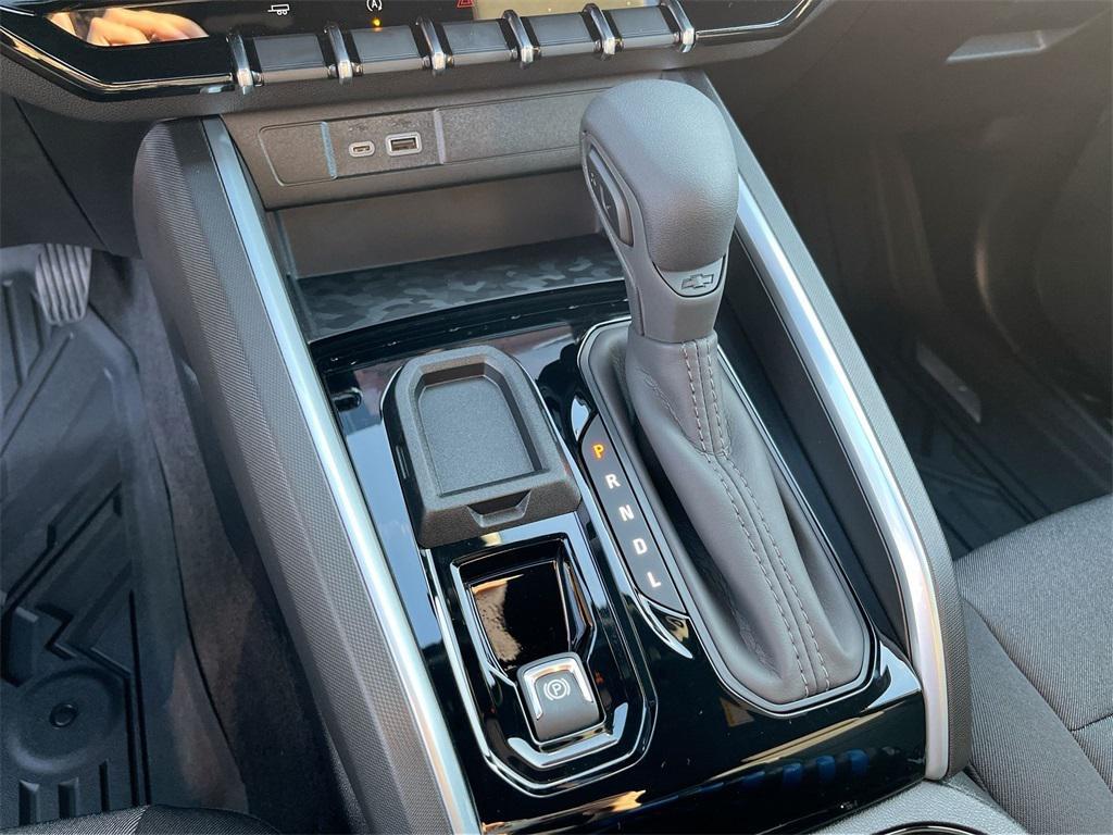 new 2026 Chevrolet Colorado car, priced at $32,819