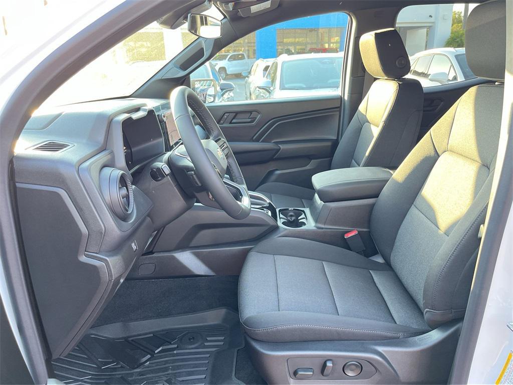new 2026 Chevrolet Colorado car, priced at $32,069