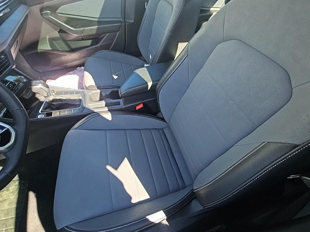 used 2025 Volkswagen Jetta car, priced at $22,500