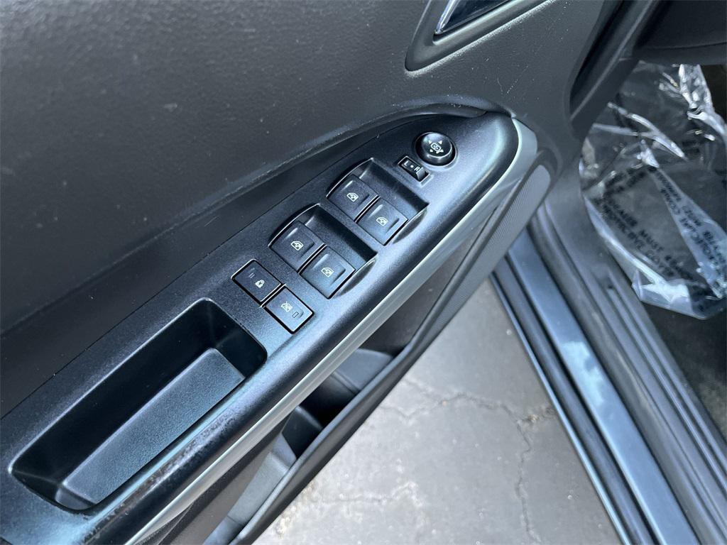 used 2016 Chevrolet Colorado car, priced at $15,900