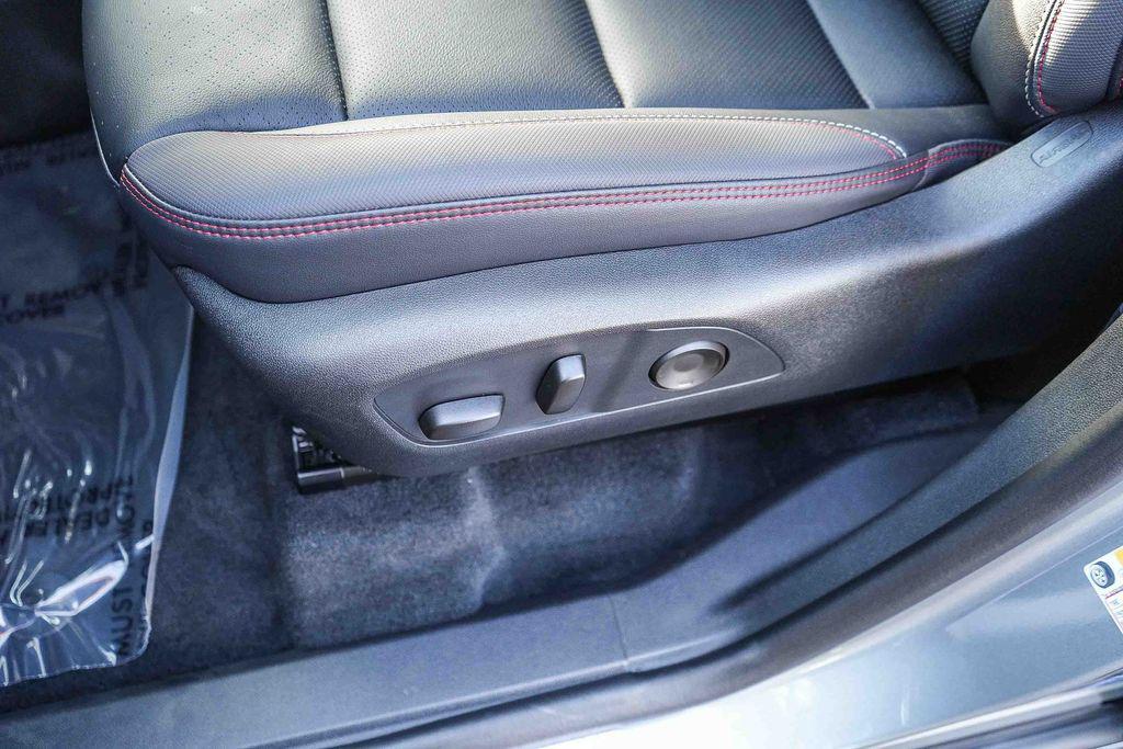 new 2026 Chevrolet Traverse car, priced at $57,480