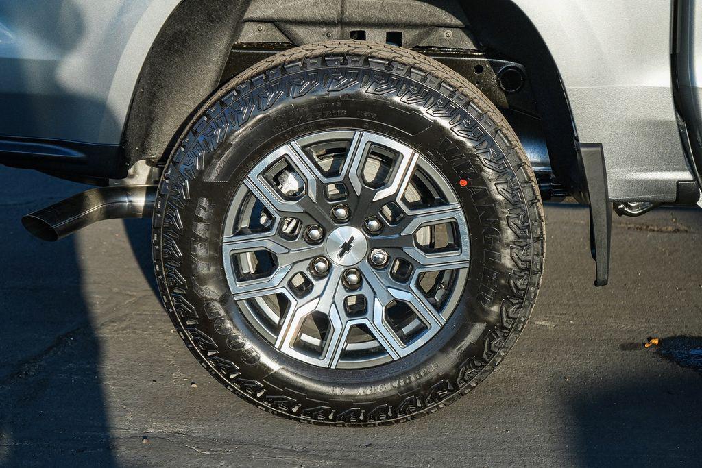 new 2026 Chevrolet Colorado car, priced at $49,085