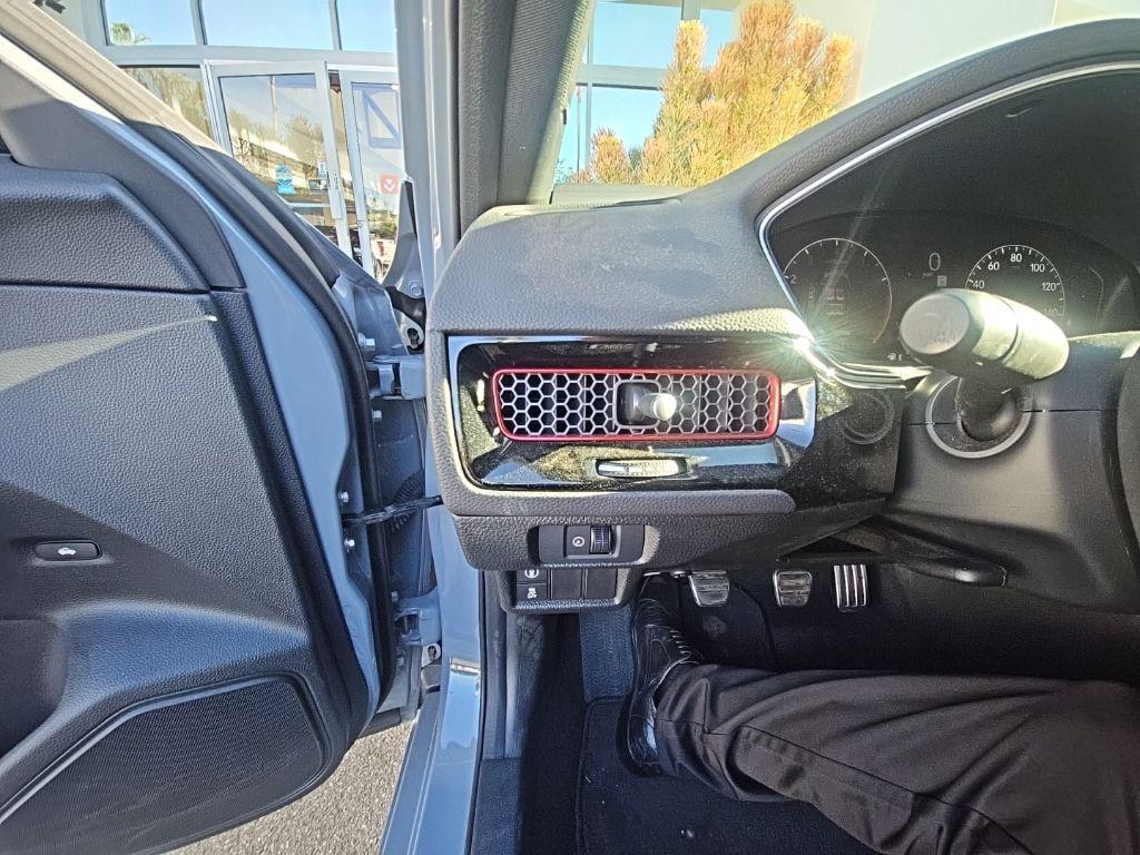 used 2022 Honda Civic Si car, priced at $30,500