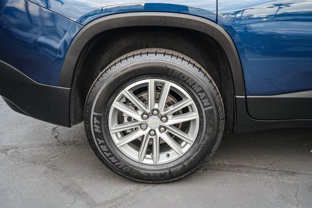 used 2023 Chevrolet Traverse car, priced at $31,835