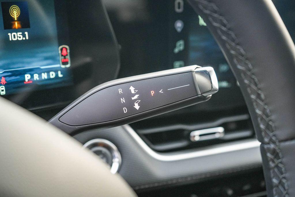 new 2026 Chevrolet Equinox car, priced at $32,930