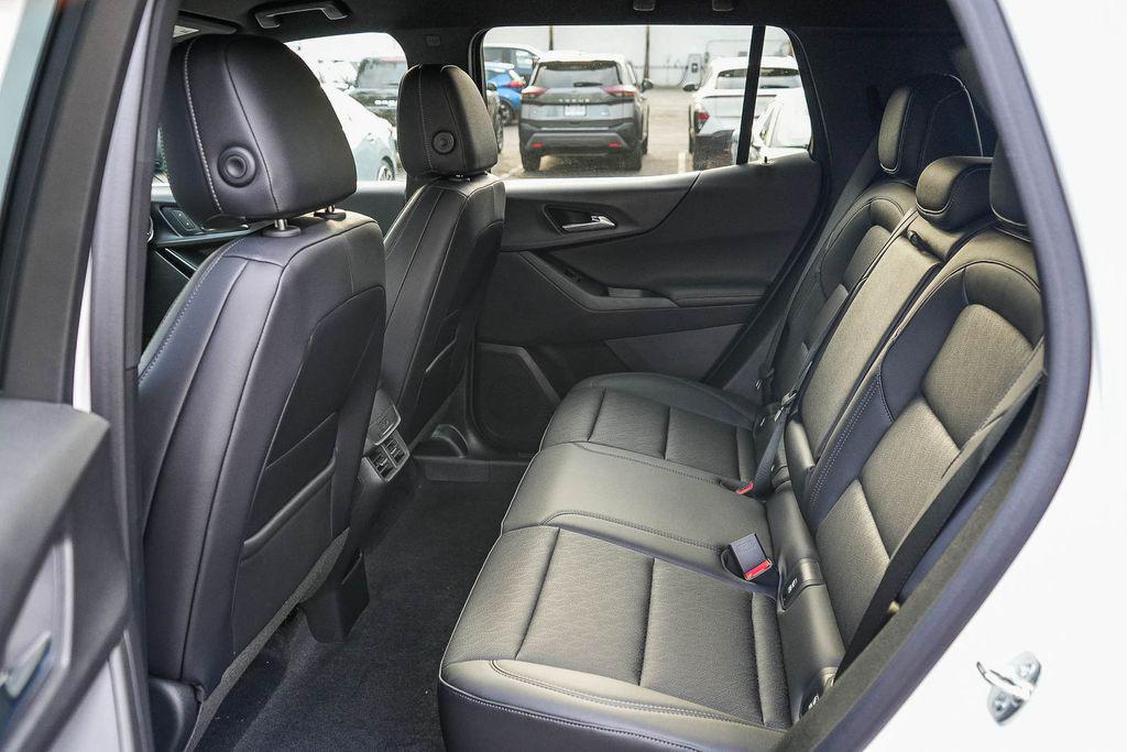 new 2026 Chevrolet Equinox car, priced at $32,930