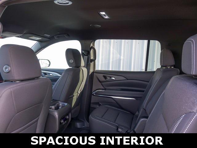 new 2026 Chevrolet Traverse car, priced at $40,425