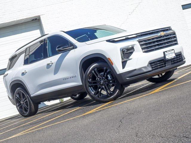 new 2026 Chevrolet Traverse car, priced at $43,084