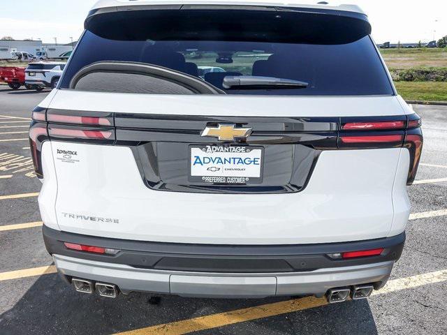 new 2026 Chevrolet Traverse car, priced at $43,084