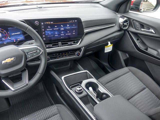 new 2026 Chevrolet Equinox car, priced at $30,590