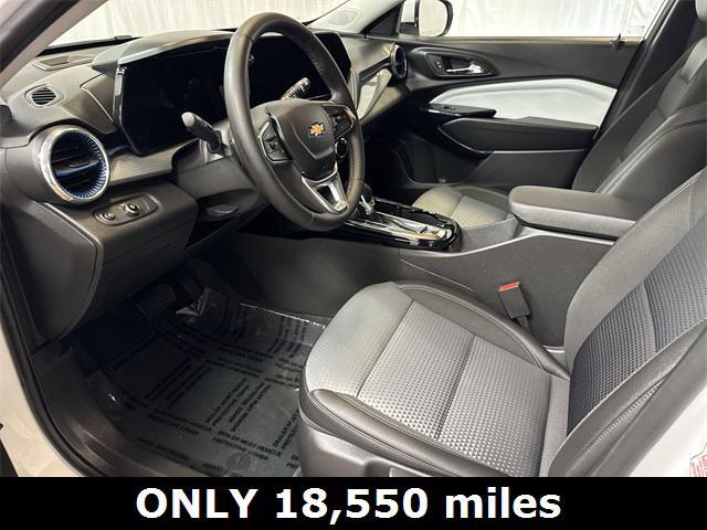 used 2025 Chevrolet Trax car, priced at $20,132