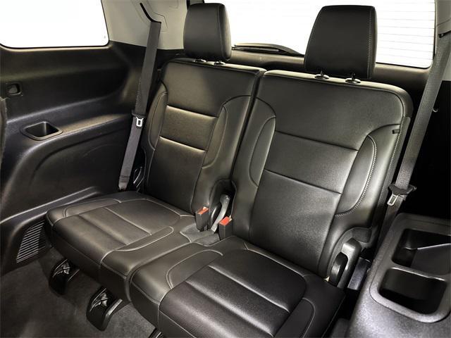 used 2023 GMC Acadia car, priced at $25,771