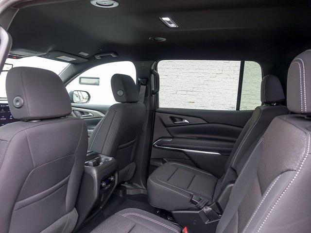 new 2026 Chevrolet Traverse car, priced at $40,336