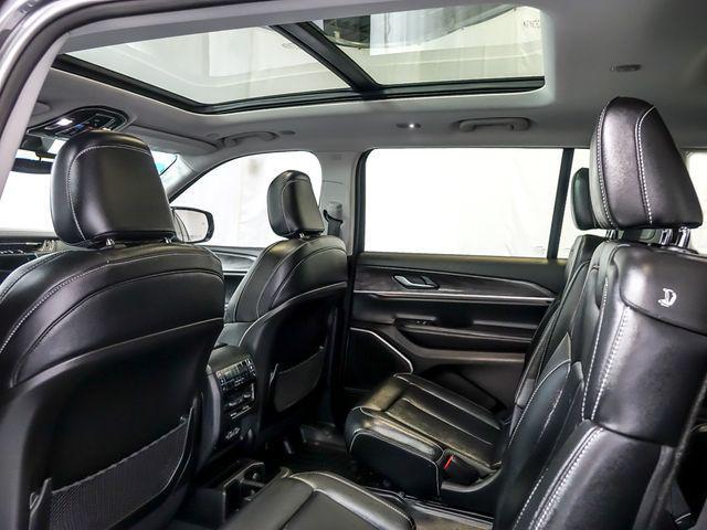 used 2022 Jeep Grand Cherokee L car