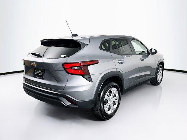used 2025 Chevrolet Trax car, priced at $18,897