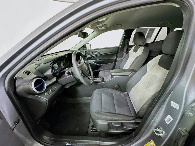 used 2025 Chevrolet Trax car, priced at $18,897