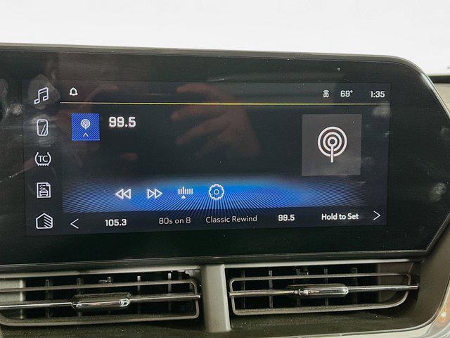 used 2025 Chevrolet Trax car, priced at $18,997