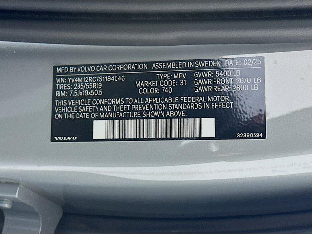 used 2025 Volvo XC60 car, priced at $32,987