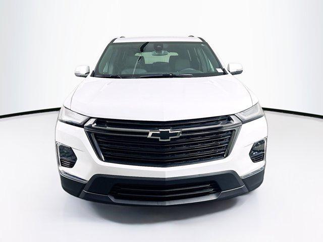 used 2023 Chevrolet Traverse car, priced at $28,997