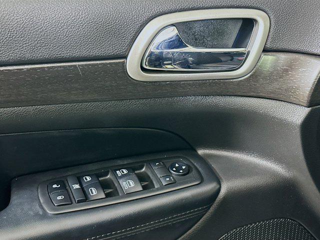 used 2018 Jeep Grand Cherokee car, priced at $11,197