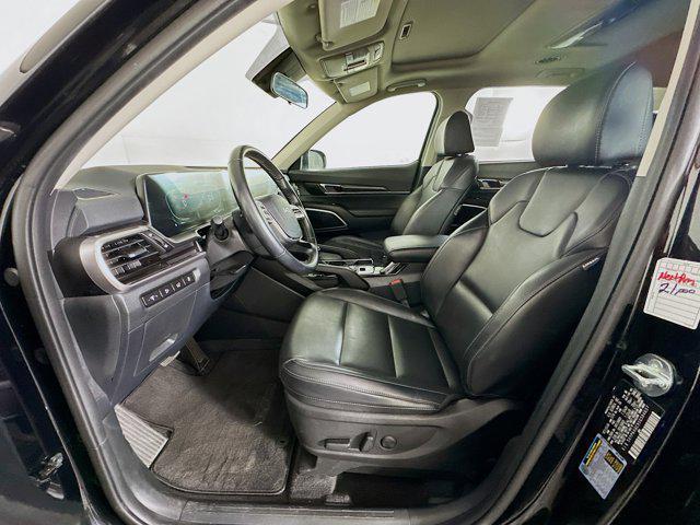 used 2025 Kia Telluride car, priced at $33,212