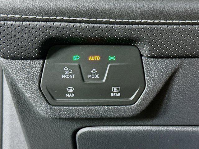 used 2025 Volkswagen Atlas car, priced at $29,996