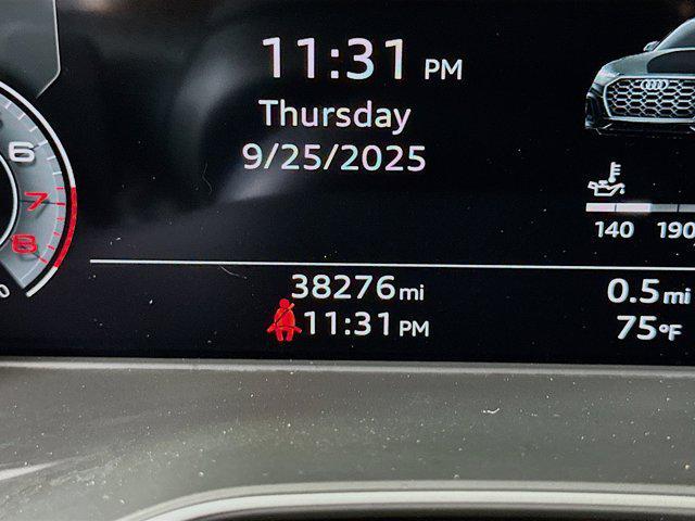 2022 Daytona Gray Pearl Effect Audi Q5