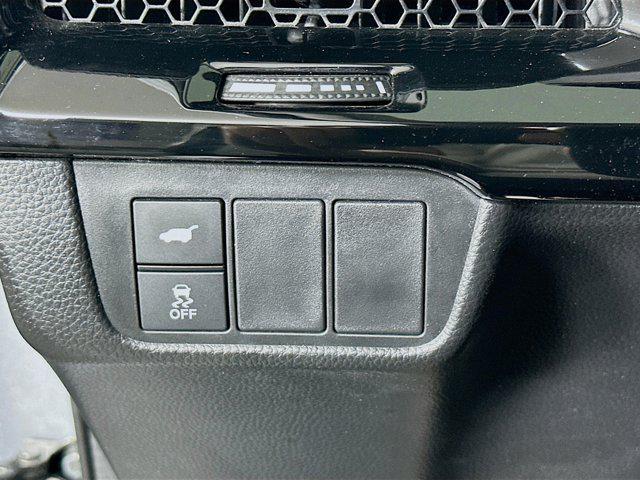 used 2025 Honda CR-V car, priced at $30,987