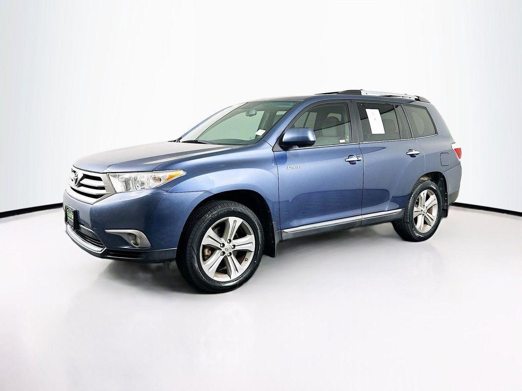 used 2013 Toyota Highlander car, priced at $12,212