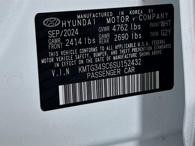 used 2025 Genesis G70 car, priced at $26,996