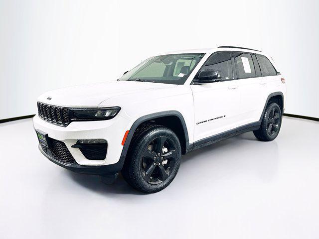 used 2023 Jeep Grand Cherokee car, priced at $29,222