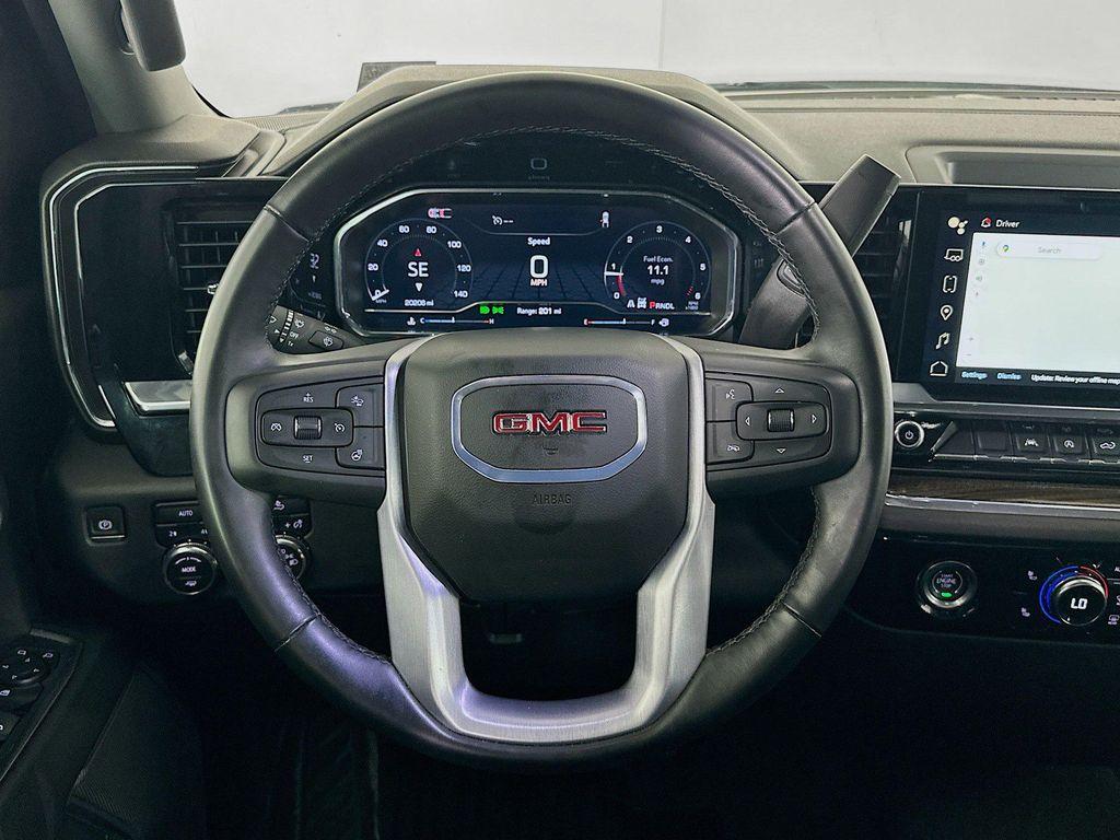 used 2024 GMC Sierra 1500 car, priced at $40,222