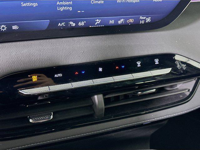 used 2025 Buick Enclave car, priced at $31,996