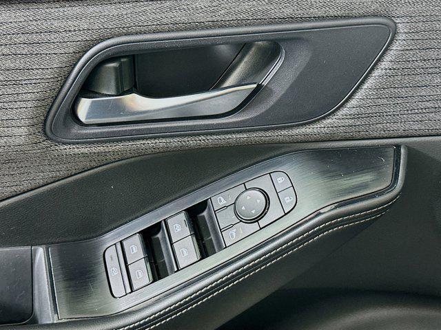 used 2023 Nissan Rogue car, priced at $18,197