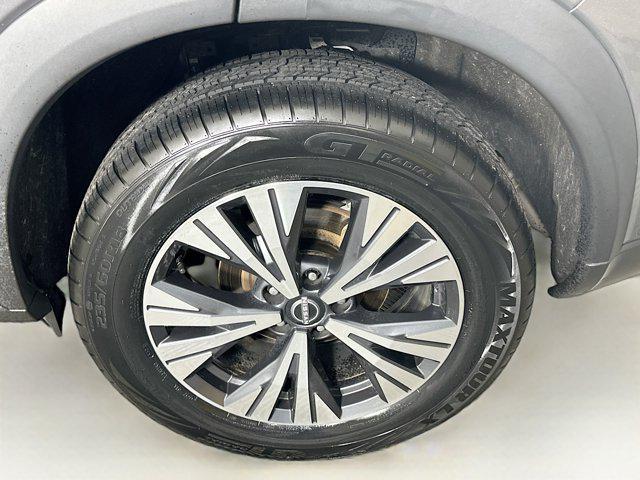 used 2023 Nissan Rogue car, priced at $18,197