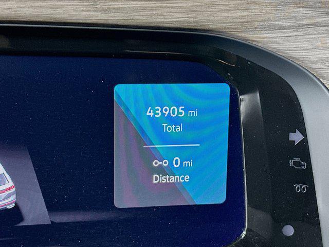 used 2024 Volkswagen Atlas car, priced at $29,697