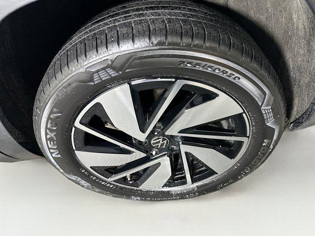 used 2024 Volkswagen Atlas car, priced at $29,697