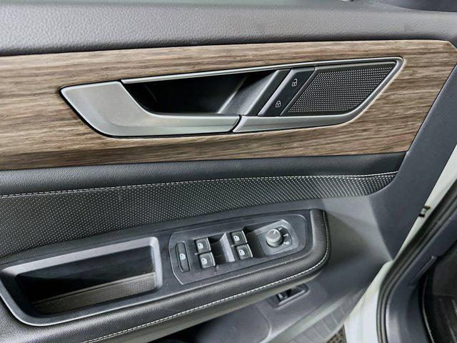 used 2024 Volkswagen Atlas car, priced at $29,697