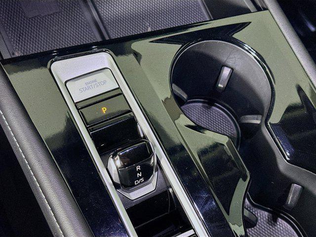 used 2024 Volkswagen Atlas car, priced at $29,697