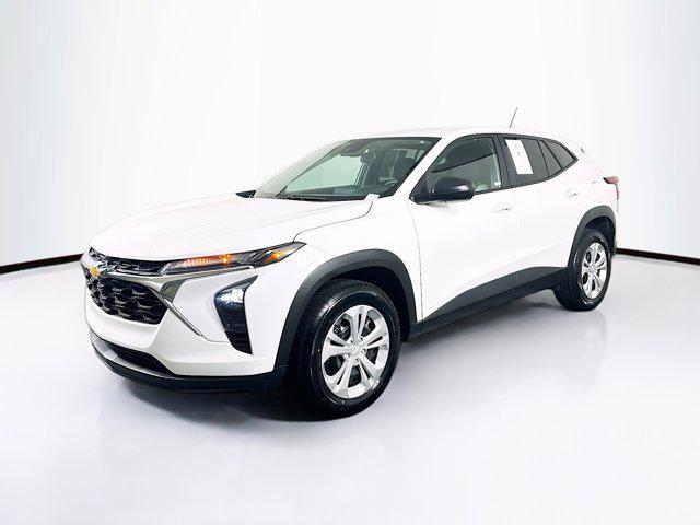 used 2024 Chevrolet Trax car, priced at $17,987